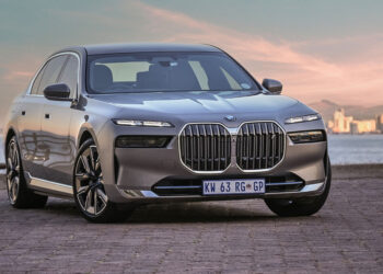 Electrifying Luxury: Unveiling the 2023 BMW i7 M60